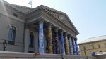 the opera house behind Max Josef Platz