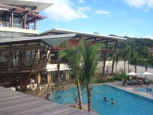 Hamilo Coast: Pico de Loro Beach Club