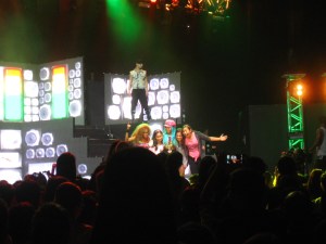 Pink Friday in Manila: Cheese!